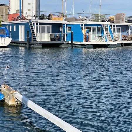 Ella - Stern Hausboot Semesterbostad Fehmarn